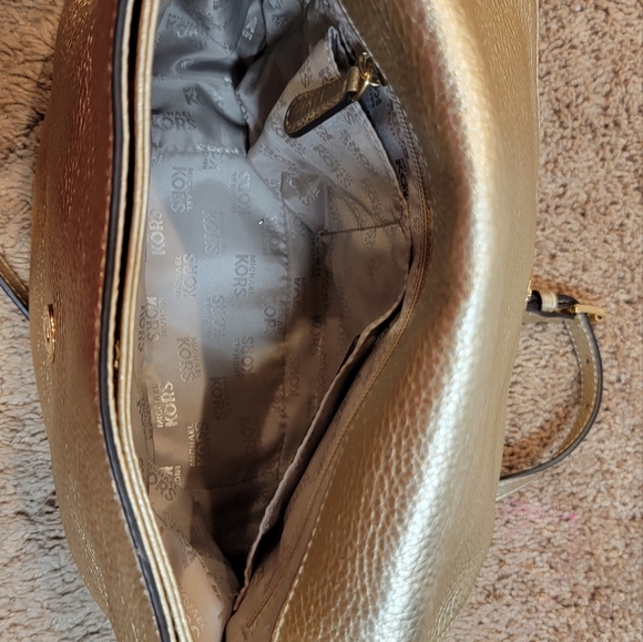 Michael kors handbag - Picture 3 of 4